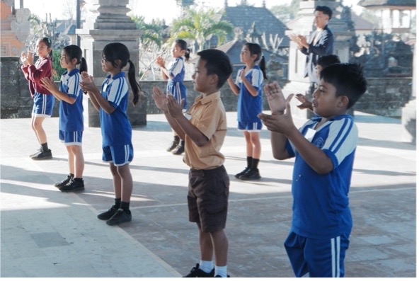 KELAS PENGENALAN BAHASA INGGRIS